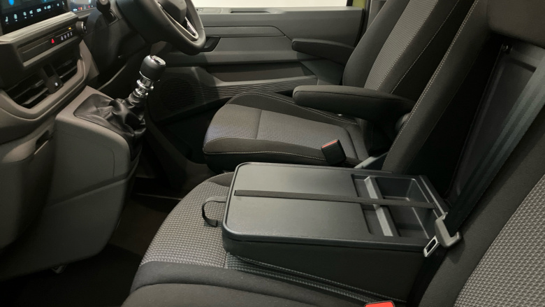 Volkswagen Transporter T28 Swb Diesel 2.0 TDI 150 Commerce Pro Van